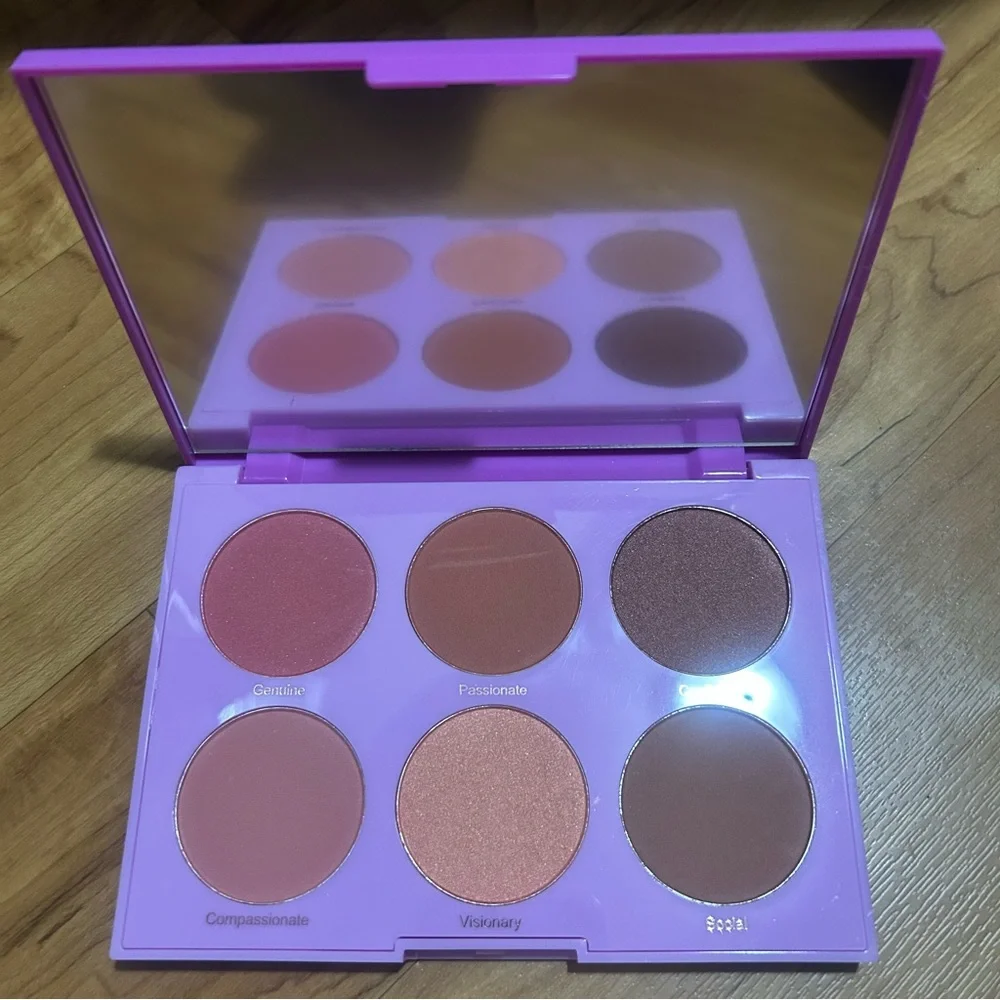 RealHer You Are Brilliant Blush Palette